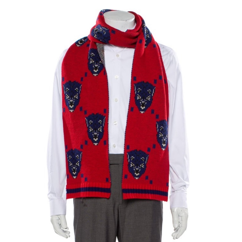 Gucci Bengala knit scarf 🧣